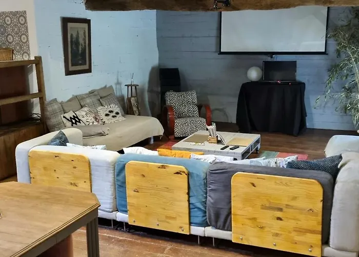 Des Ecuries De La Paguere Дом отдыха *