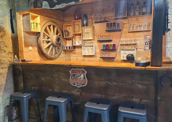 Des Ecuries De La Paguere *