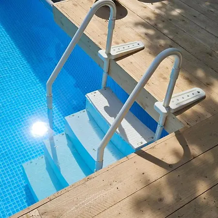 Vakantiehuis Des Ecuries De La Paguere