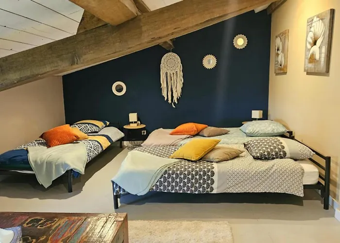 Des Ecuries De La Paguere * 오리냑